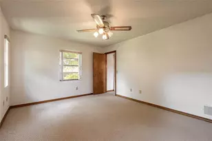 4576 Phipps Dr, Port Orange, FL 32129 - Photo 19