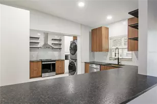 1407 Berwyn Rd, Orlando, FL 32806 - Photo 5