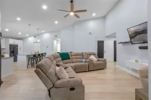 2656 Autumn Green Dr, Orlando, FL 32822 - Photo 5