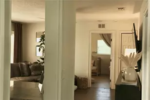 4613 S Ferdinand Ave, Tampa, FL 33611 - Photo 15