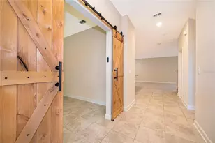 11100 Longleaf Woods Dr, Orlando, FL 32832 - Photo 7