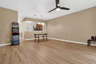 6302 Daysbrook Dr, Orlando, FL 32835 - Photo 3