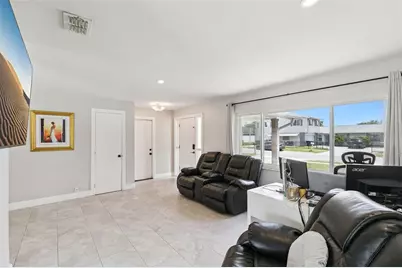10303 Bridlewood Avenue, Orlando, FL 32825 - Photo 9