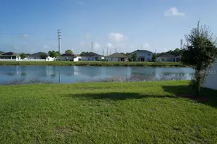4529 Lake Russell Rd, Kissimmee, FL 34746 - Photo 9