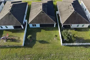 4529 Lake Russell Rd, Kissimmee, FL 34746 - Photo 5