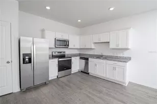 529 Madison Dr, Davenport, FL 33837 - Photo 13