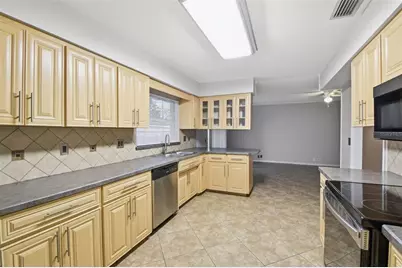 1534 Lagoon Road, Lakeland, FL 33803 - Photo 13