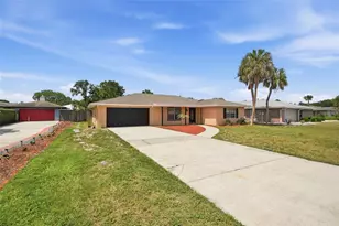 1534 Lagoon Rd, Lakeland, FL 33803 - Photo 3