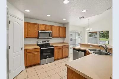 136 Sura Boulevard, Orlando, FL 32809 - Photo 7