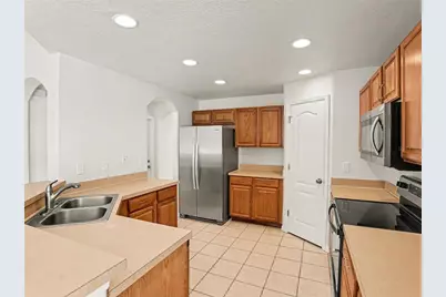 136 Sura Boulevard, Orlando, FL 32809 - Photo 5