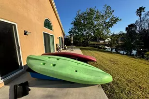 156 Preserve Dr, Royal Palm Beach, FL 33411 - Photo 17