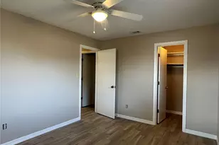 2526 Poet Ln, Orlando, FL 32817 - Photo 19