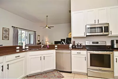 6173 Hedgesparrows Lane, Sanford, FL 32771 - Photo 13