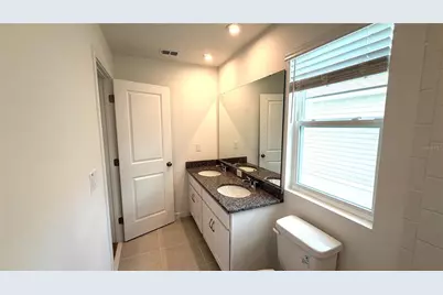 2947 Camellia Flower Street, Apopka, FL 32703 - Photo 11