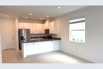2947 Camellia Flower Street, Apopka, FL 32703 - Photo 3