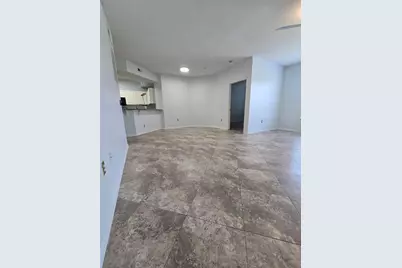 5506 Metrowest Boulevard #13-103, Orlando, FL 32811 - Photo 5