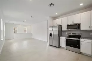 10027 Gobat Aly, Orlando, FL 32827 - Photo 11