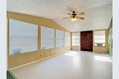 36912 Conley Street, Zephyrhills, FL 33541 - Photo 7
