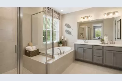33320 Castaway Loop, Wesley Chapel, FL 33543 - Photo 11