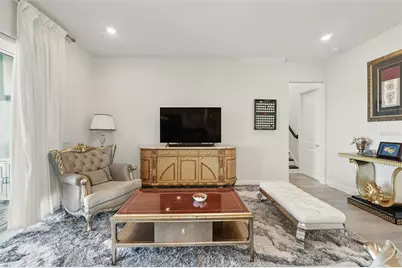 16008 Volterra Point, Bella Collina, FL 34756 - Photo 7