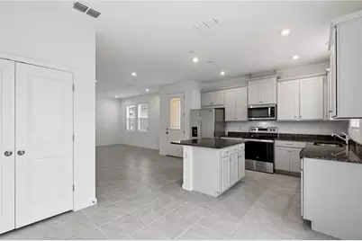 1124 Lakeshore Breeze Place, Kissimmee, FL 34747 - Photo 5