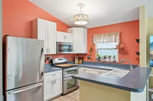 205 Horstfield Dr, Winter Garden, FL 34787 - Photo 9