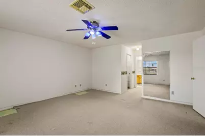 914 Sun Key Court, Sun City Center, FL 33573 - Photo 17