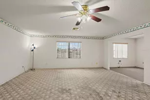 914 Sun Key Ct, Sun City Center, FL 33573 - Photo 9