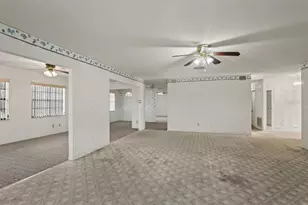 914 Sun Key Ct, Sun City Center, FL 33573 - Photo 11