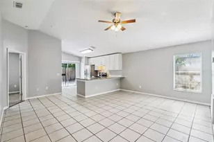 5235 Florida Holly Dr, Orlando, FL 32811 - Photo 9