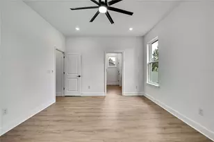 6589 Freeport Dr, Spring Hill, FL 34608 - Photo 31