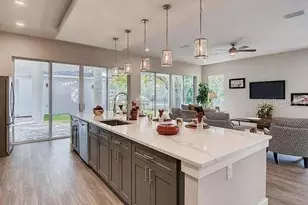200 E Grant St, Orlando, FL 32806 - Photo 3