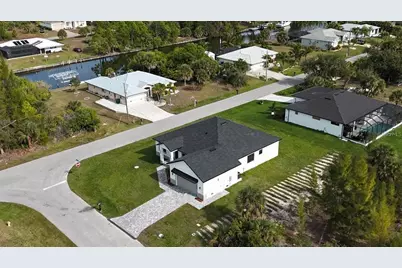 10426 Live Oak Road, Port Charlotte, FL 33981 - Photo 13