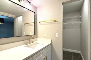 4815 Walden Cir, Orlando, FL 32811 - Photo 15