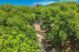 420 Nina Rd NE, Palm Bay, FL 32907 - Photo 5