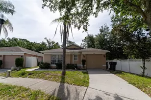 298 Hammock Ct, Davenport, FL 33896 - Photo 1