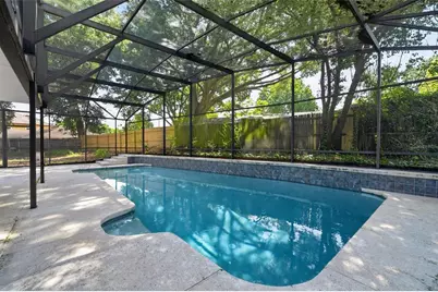 637 W Lakeshore Drive, Clermont, FL 34711 - Photo 3