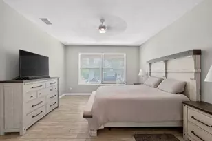 24215 Weldon Dr, Eustis, FL 32736 - Photo 21