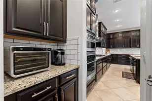 906 Sherbourne Cir, Lake Mary, FL 32746 - Photo 9
