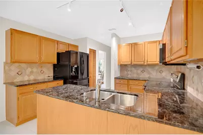 309 Oak Leaf Circle, Lake Mary, FL 32746 - Photo 5