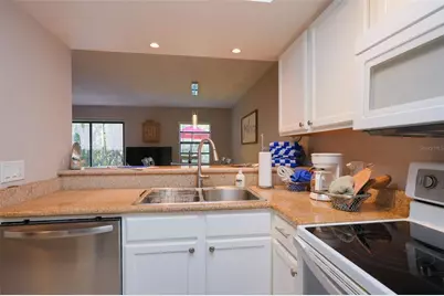 2135 Water Mania Court, Kissimmee, FL 34746 - Photo 5