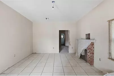 215 S Oleander Avenue, Daytona Beach, FL 32118 - Photo 11