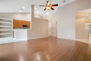 2405 Blossomwood Dr, Oviedo, FL 32765 - Photo 11