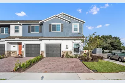 2827 Narcoossee Commons Way, Saint Cloud, FL 34771 - Photo 1
