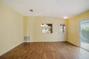 2454 Southern Oak St, The Villages, FL 32162 - Photo 9