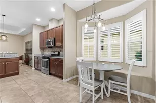 8683 Bridgeport Bay Cir, Mount Dora, FL 32757 - Photo 13