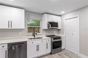 1702 NW 27th Ave, Ocala, FL 34475 - Photo 17