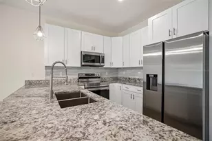 321 Camillia Ln, Port Charlotte, FL 33954 - Photo 7