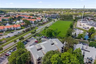 1964 Lake Atriums Cir, Orlando, FL 32839 - Photo 27