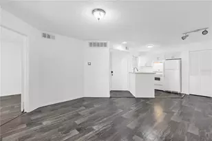 1964 Lake Atriums Cir, Orlando, FL 32839 - Photo 9